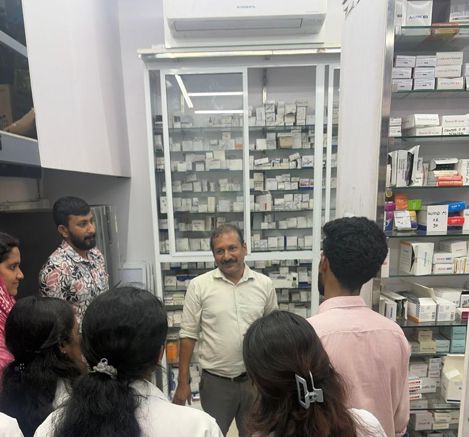 Field Visit - Community Pharmacy , Chalakudy.
